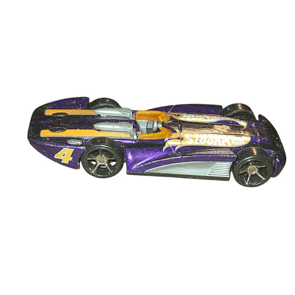 Hot Wheels TM GM Chevroletor Purple 4 plastic/die cast racer